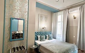 Family Residence Boutique Hotel